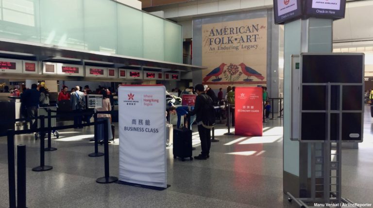 hong kong airline check in luggage