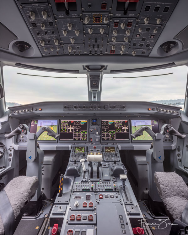 Flying Jump Seat in the Embraer E190-E2 : AirlineReporter